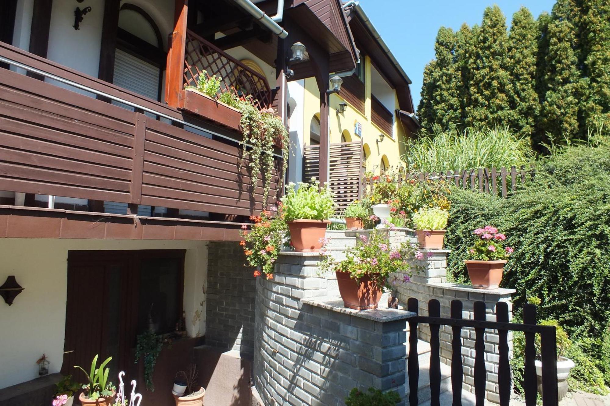 Fehérló Vendégház&Restaurant Bük Exterior foto